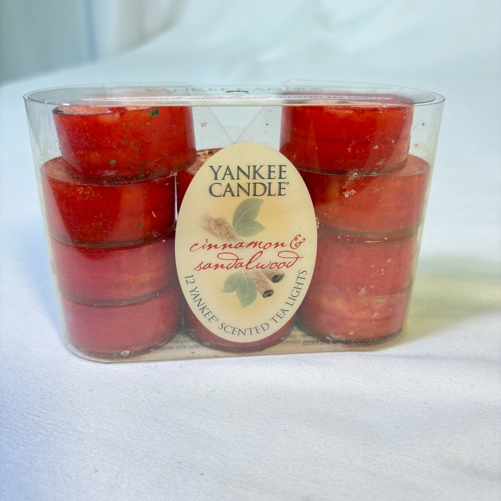 Yankee Candle Tea Lights 11 of 12pk Red Cinnamon & Sandalwood Scented 2003